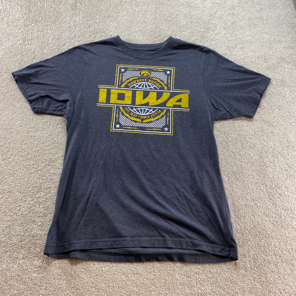 Colosseum Shirt Mens Large Gray Iowa Hawkeyes Graphic Short Sleeve‎ Tee